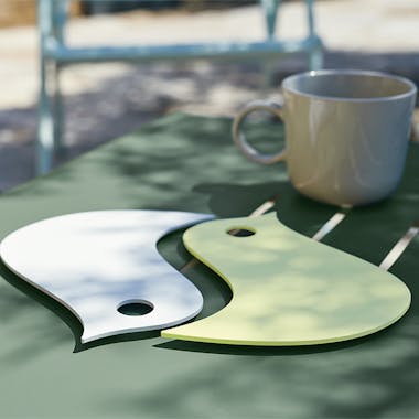 Fermob pair of birds trivet for outdoor table