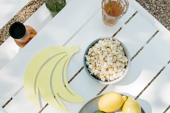 Luxembourg low table with wheels for serving