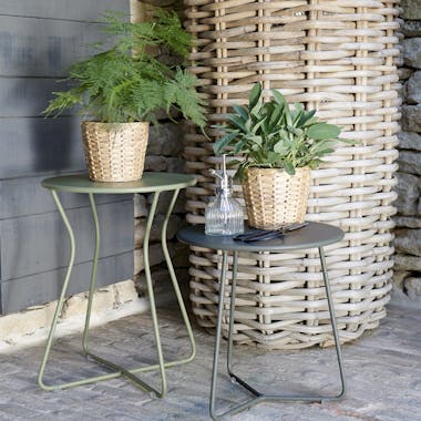 Fermob Cocotte Stool and Cocotte Occasional Table with decorative plants